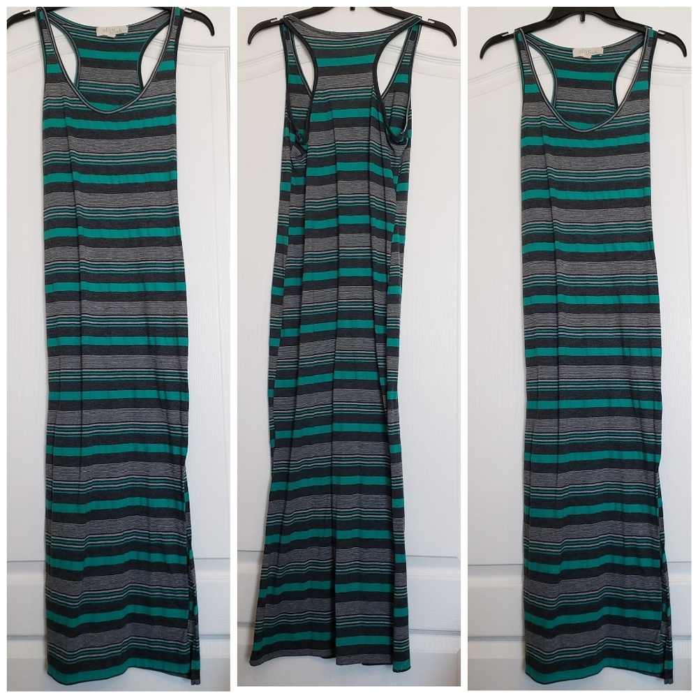 5/$25 Gray & Turquoise Maxi Dress H34